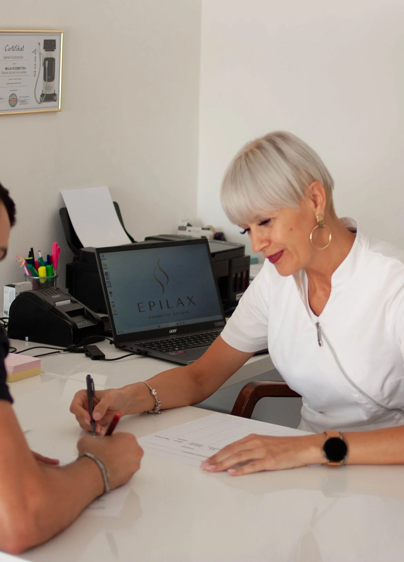 epilax-o-nama-3 https://epilax.hr/wp-content/uploads/2025/09/epilax-o-nama-3.webp